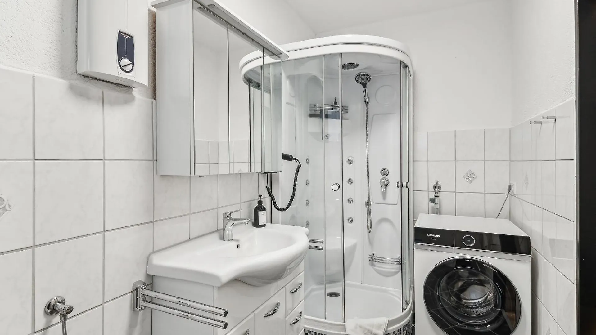 Wohlfuehloase Im Herzen Bremens, Balkon, Bis 5 P Appartement